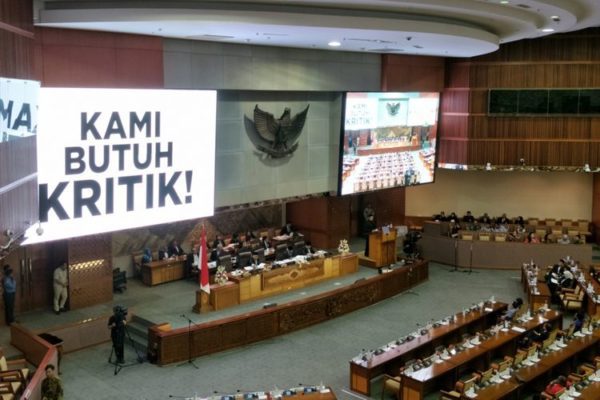 demokrasi feodalistik di negeri anarkis