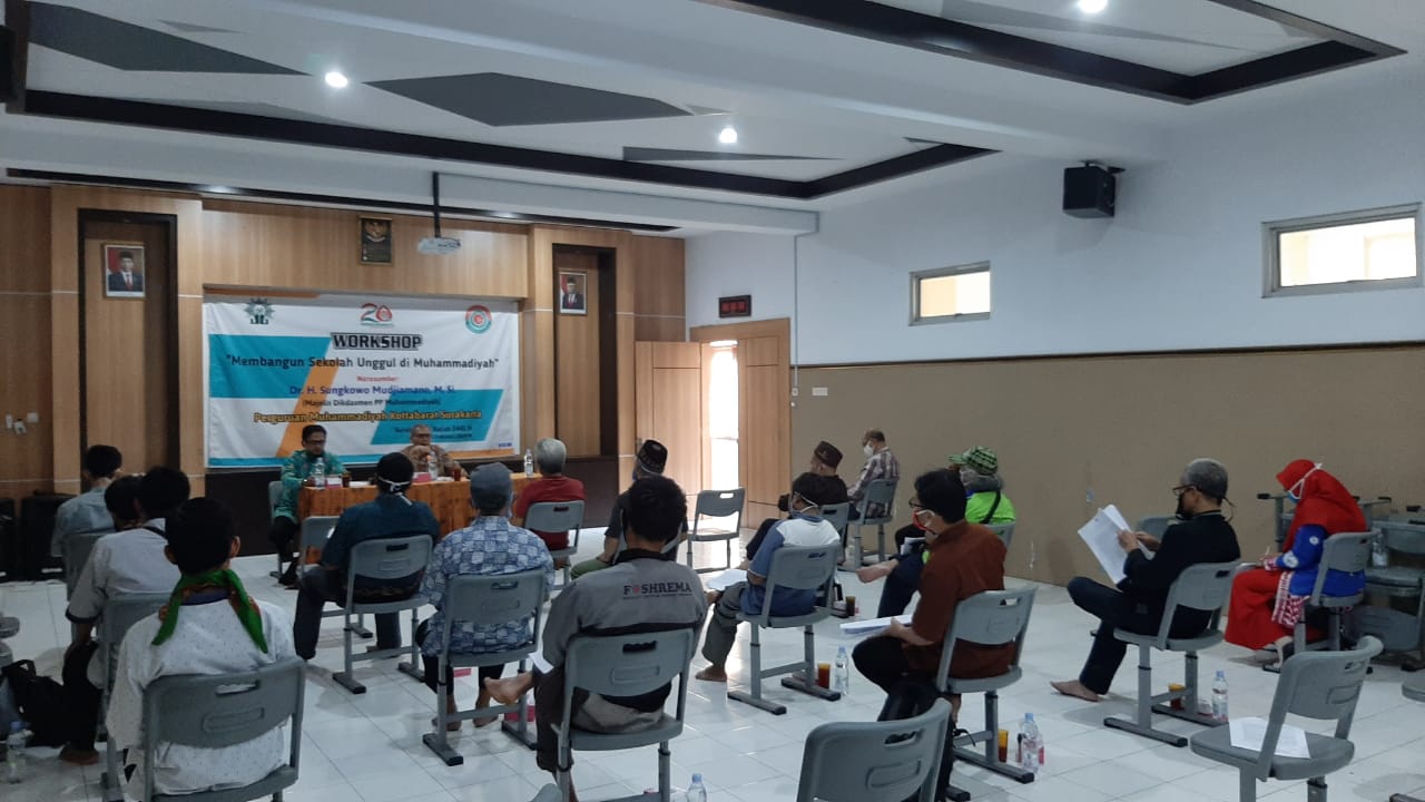 Takmir Masjid Kottabarat menyikapi pencabutan status KLB