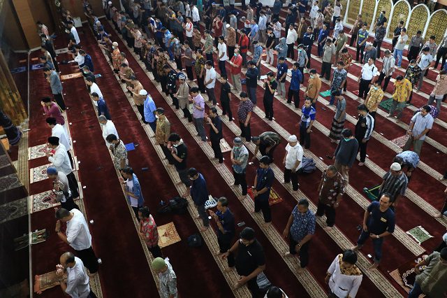 teks khutbah jumat generasi bangsa