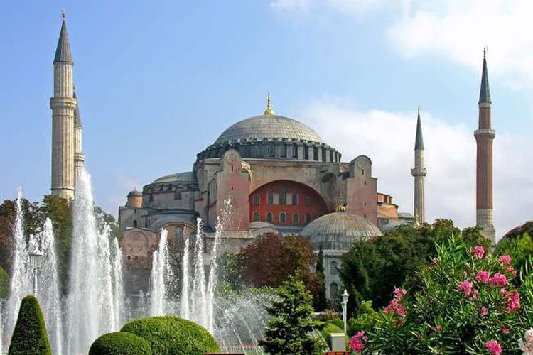 Yang tidak Berubah dari Perubahan Hagia Sophia