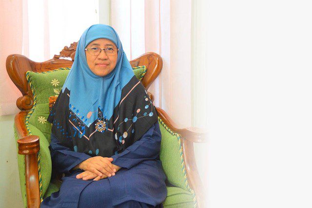 Ustazah Tuti