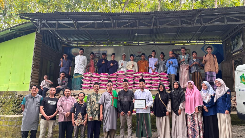Pondok Pesantren Ainul Yakin
