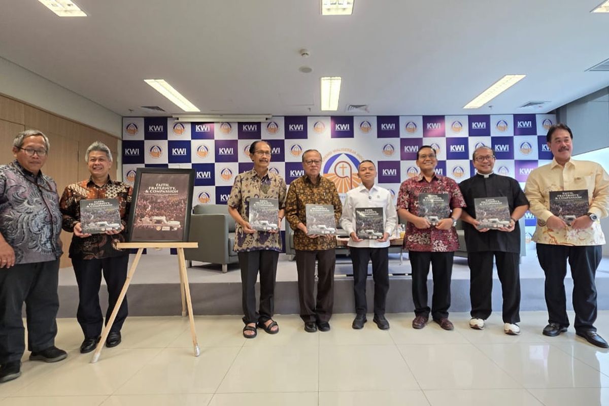 Wamen Fajar: Kunjungan Paus Fransiskus ke Indonesia Cermin Kehidupan Beragama yang Inklusif - MuhammadiyahNews.com