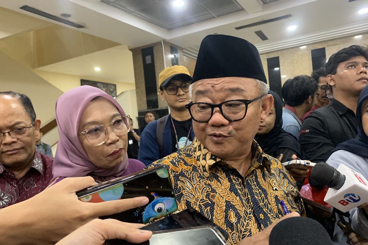 Abdul Mu'ti Pendidikan