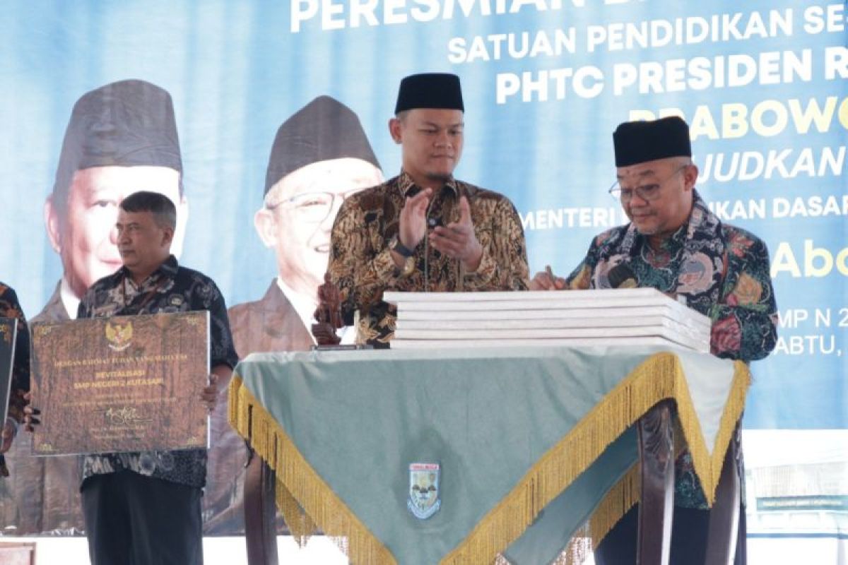 Mendikdasmen: Renovasi Sekolah Hadirkan Ruang Belajar yang Layak