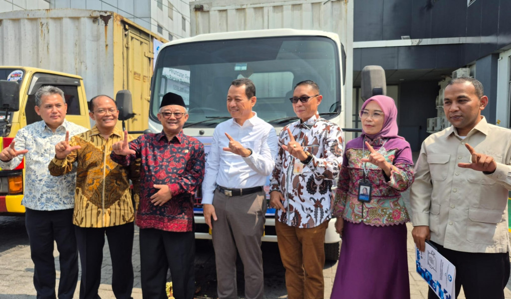 5,5 juta buku